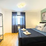 Charmantes 3-zi-apartment Am Schloessle In Lechhausen-garage-balkon-kueche-smart Tv *
