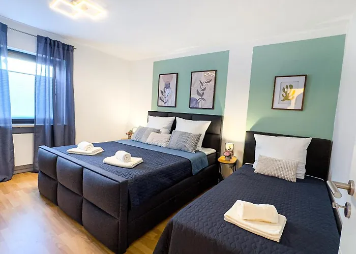 Apartamento Charmantes 3-zi-apartment Am Schloessle In Lechhausen-garage-balkon-kueche-smart Tv Augsburg