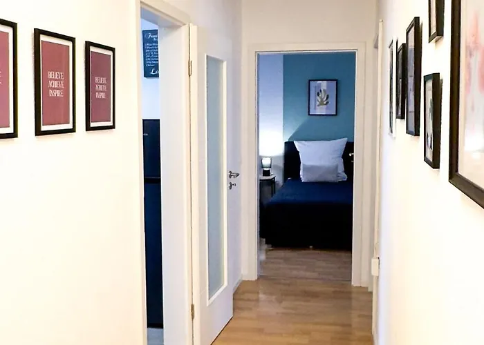 Charmantes 3-zi-apartment Am Schloessle In Lechhausen-garage-balkon-kueche-smart Tv Augsburg